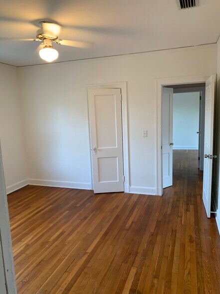 Building Photo - 768 Acosta St