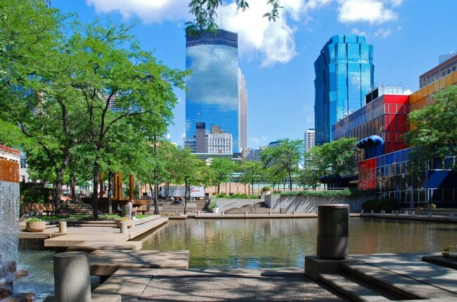 Building Photo - 1900 Columbus Ave.