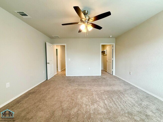 Building Photo - 5606 Dewberry Run