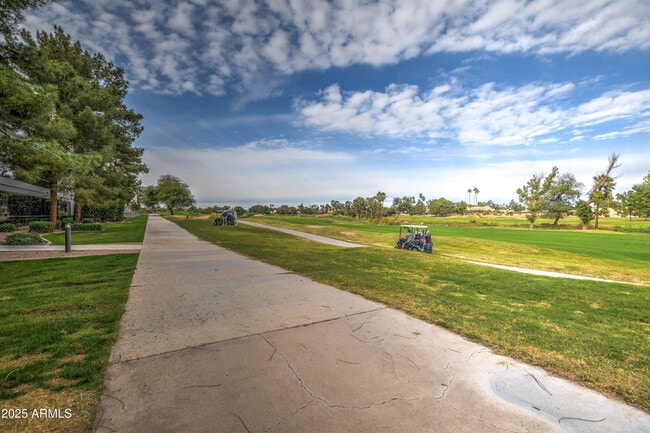 Building Photo - 4850 E Desert Cove Ave