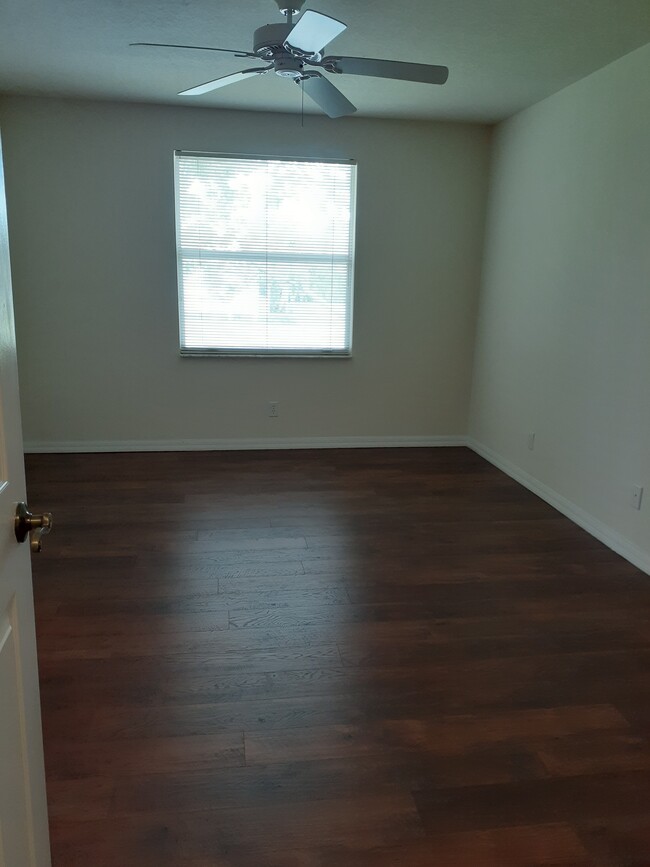 Master bedroom - 16159 Sierra Palms Dr