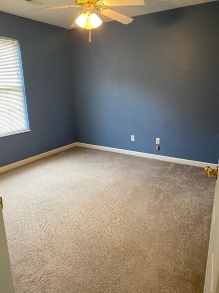 Building Photo - 8206 Gamblers Choice Trl