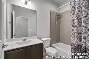 Building Photo - 5806 Larkspur Dr