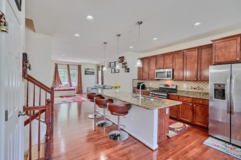 Building Photo - 7863 River Rock Way