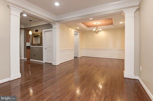 Building Photo - 24951 Avonlea Dr