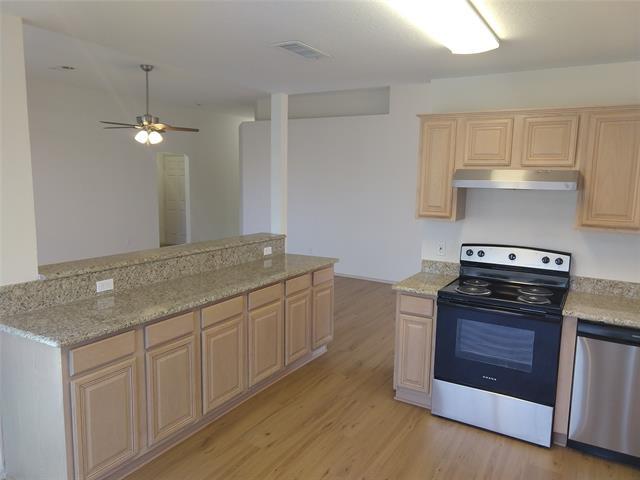 Building Photo - 6004 Harwood Crossing Dr