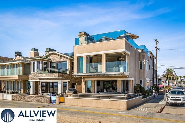 Building Photo - Stunning Beach House located on Newport Beach Boardwalk- 30+ Day Rental!