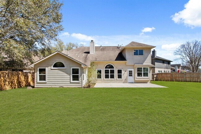 Building Photo - 12523 Avery Vale Ln