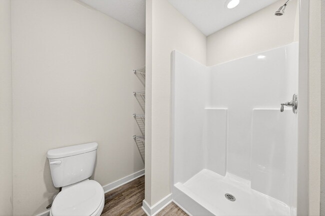 Building Photo - 51 S Main Deck Dr