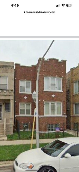 Building Photo - 4508 W Monroe St