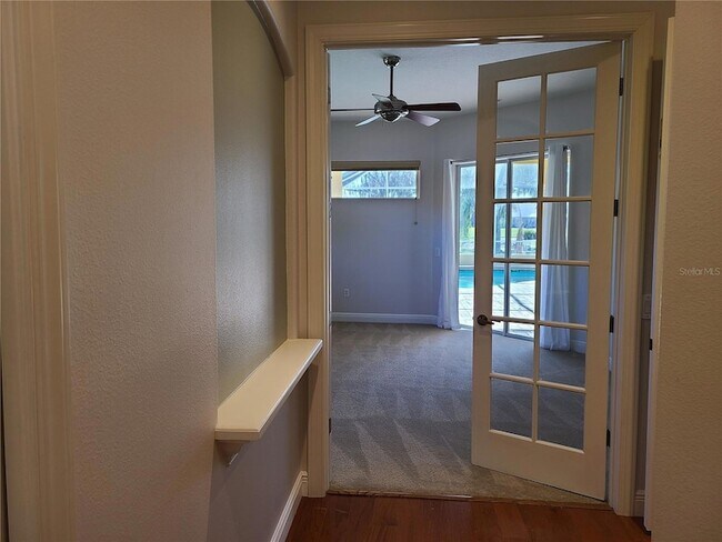 Building Photo - 9996 Cherry Hills Ave Cir