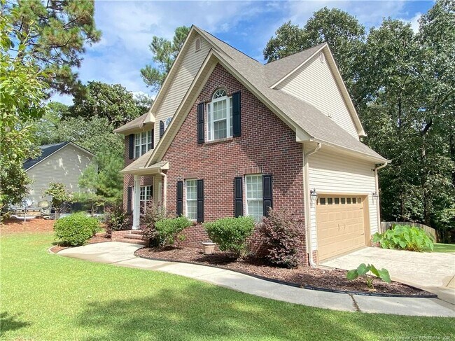 Building Photo - 1058 Carolina Way