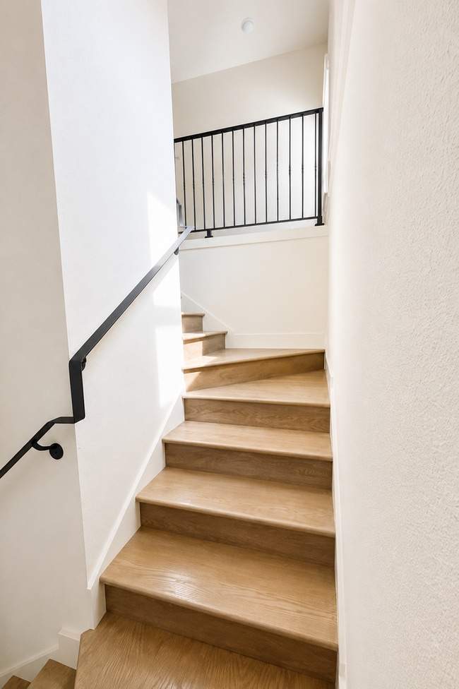 Building Photo - Michael Cole Townhomes