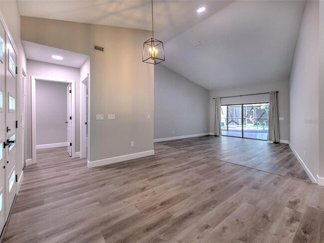 Building Photo - 3105 Mossvale Ln