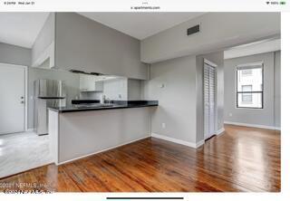 Building Photo - 2545 Oak St