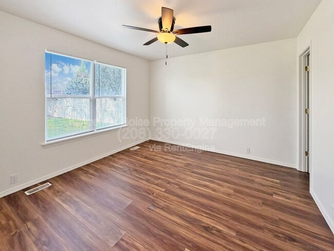 Building Photo - 10251 W Susan Ct