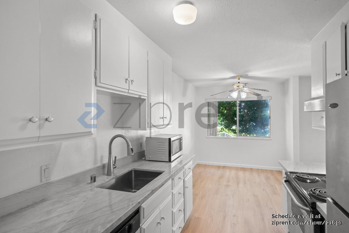 Building Photo - 255 S Rengstorff Ave