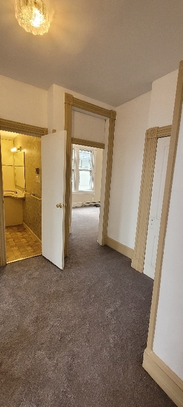 Building Photo - 231 S Prospect St