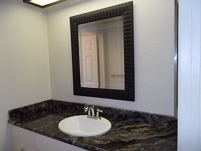 Building Photo - Fantastic 2Br/2Ba Single Level Home in Bernardo Heights