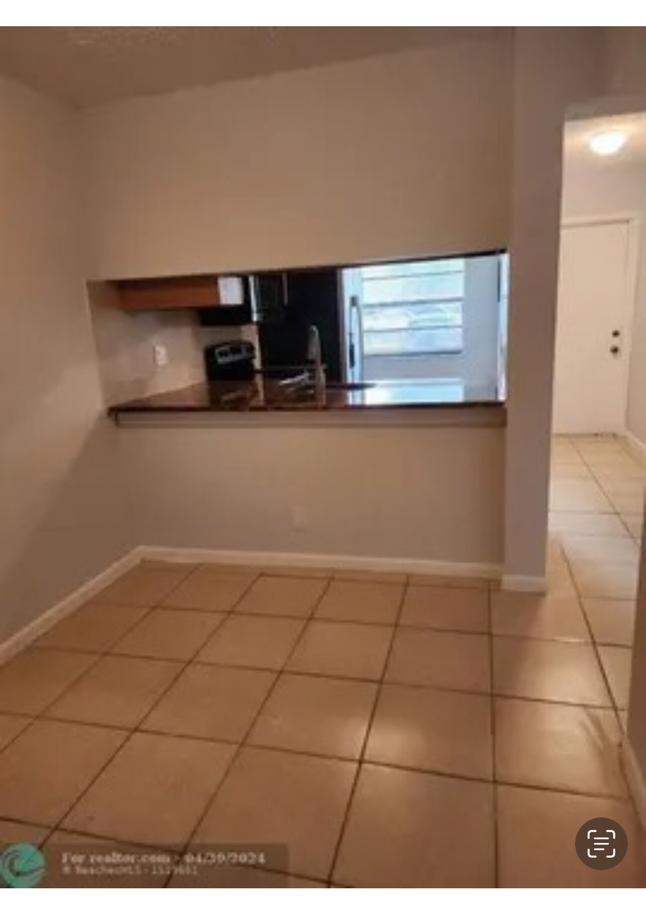 Building Photo - 4118 Lakeside Dr