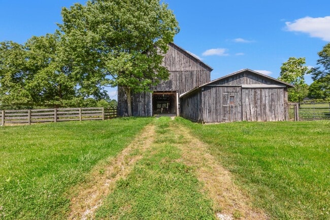 Building Photo - 103 Locust Grove Dr