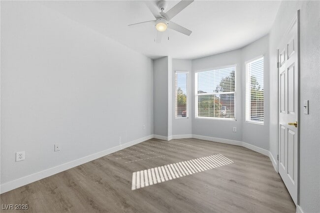 Building Photo - 10001 Peace Way