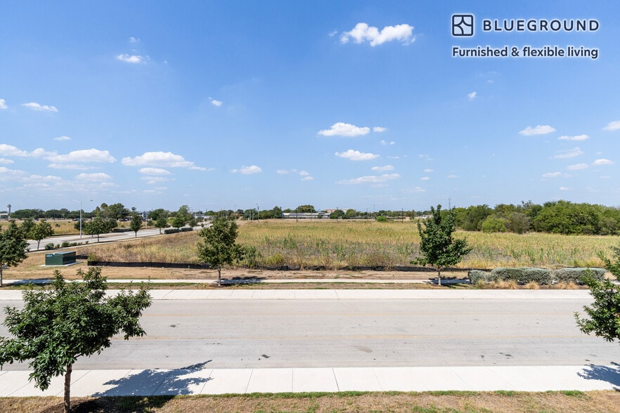 Building Photo - 11600 Spirit Dr