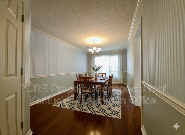 Building Photo - 2909 Mahala Ln