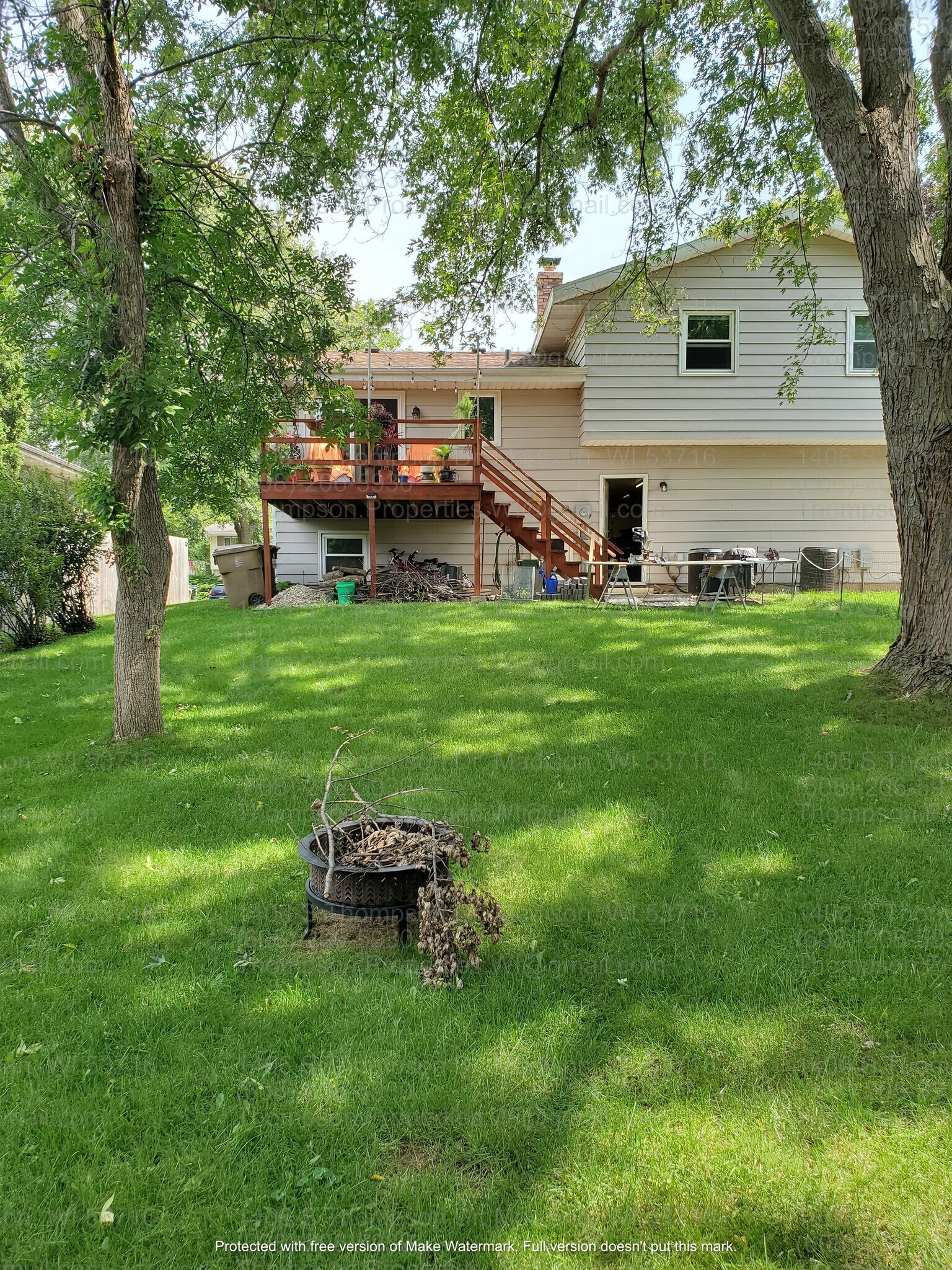 Building Photo - 1406 S Thompson Dr