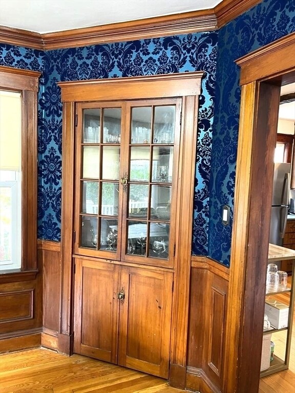 Building Photo - 5 Glenmont Rd