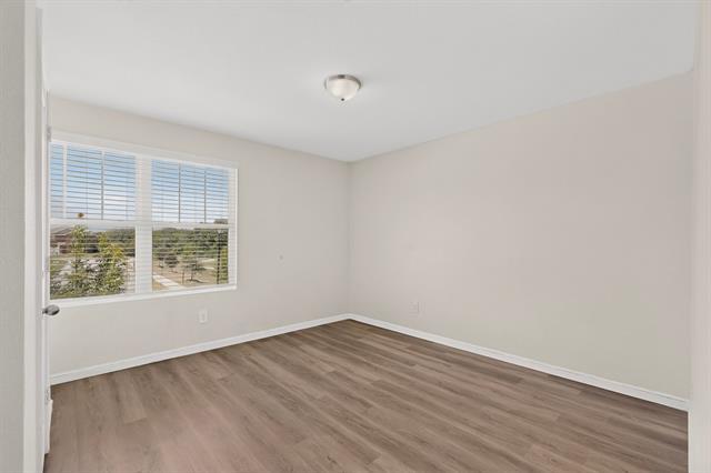 Building Photo - 702 Camden Dr