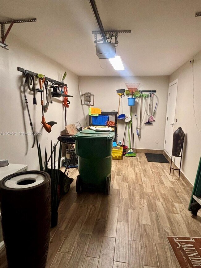 Building Photo - 13765 SW 160th Terrace