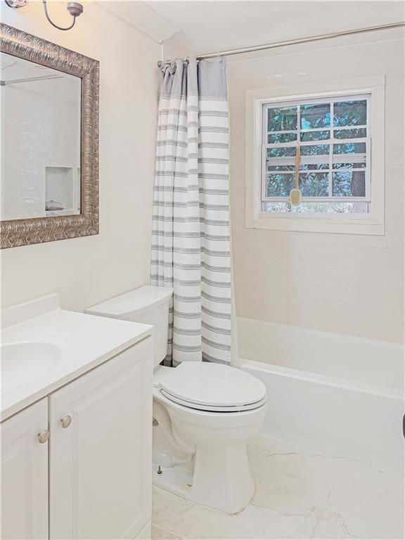 Building Photo - 2224 Elizabeth Ave SE