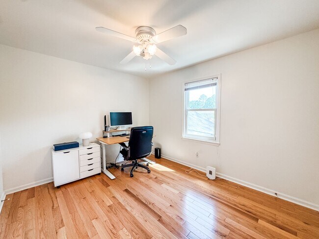 Building Photo - 138 Wood Creek Dr