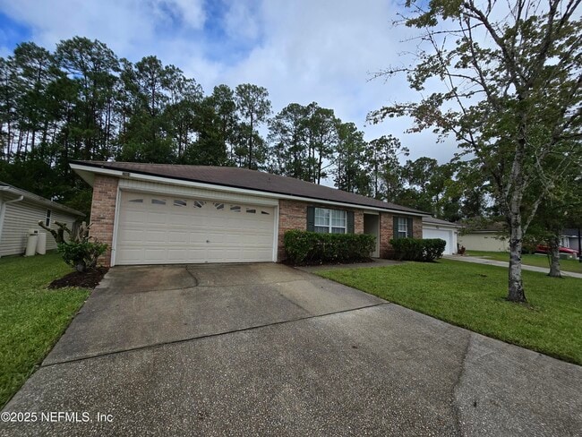 Building Photo - 3904 Hideaway Lane