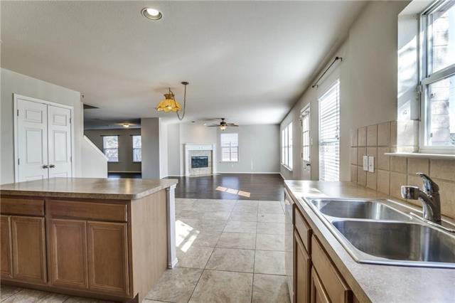 Building Photo - 2096 Royal Acres Trail