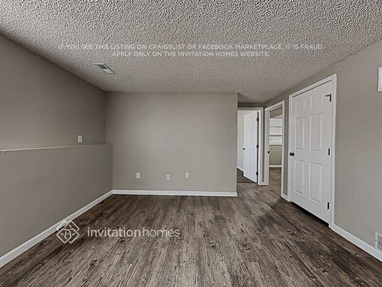 Building Photo - 7595 Deer Trail