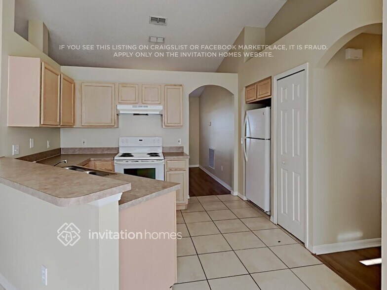 Building Photo - 2983 Foxboro Cir