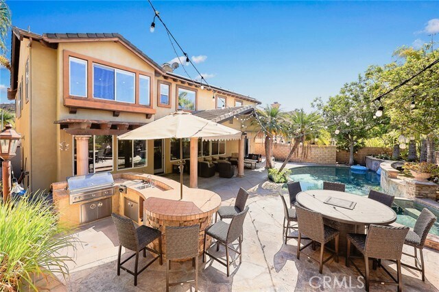Building Photo - 996 N Antonio Cir