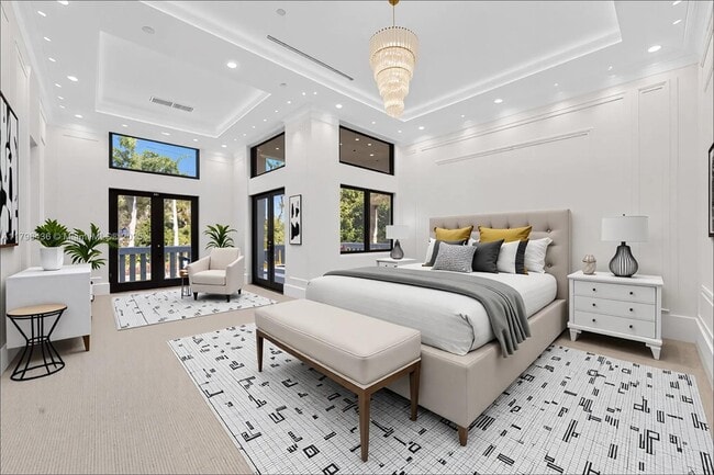 Building Photo - 8112 Los Pinos Cir