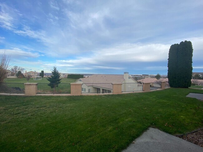 Building Photo - 8608 W Payette Ct