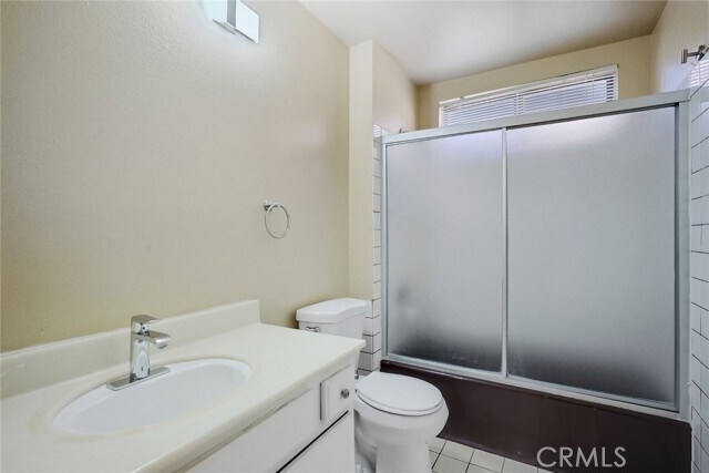 Building Photo - 325 Rainbow Terrace