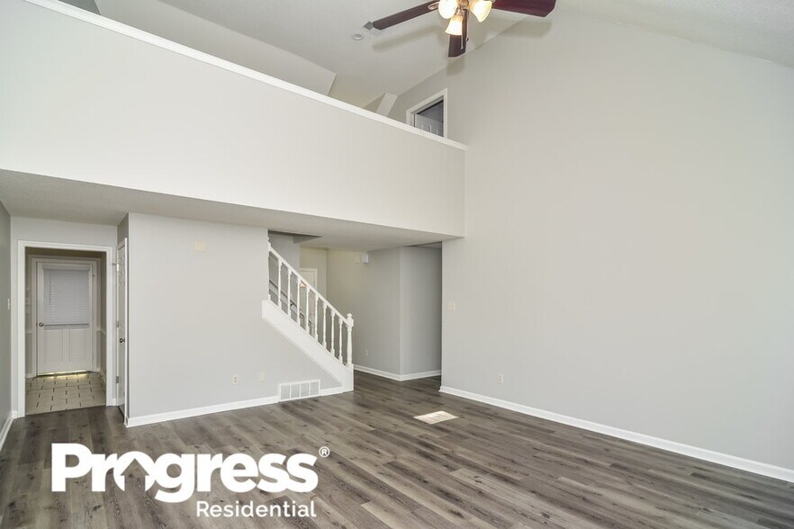 Building Photo - 9254 Chalkwell Ave