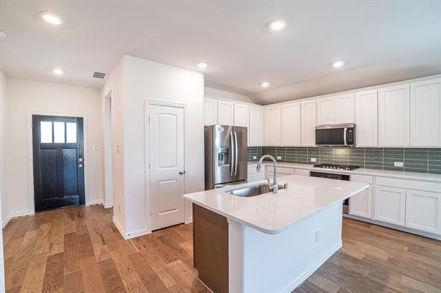 Building Photo - 1910 Blackbird Ln