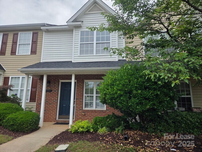 Building Photo - 118 Barnhardt Loop