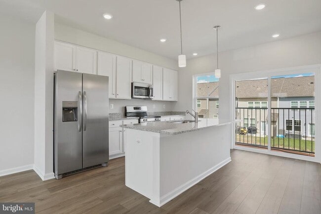 Building Photo - 137 Kinkade Ct