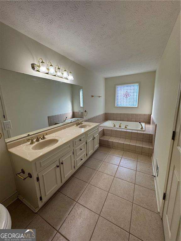 Building Photo - 910 Thousand Oaks Dr