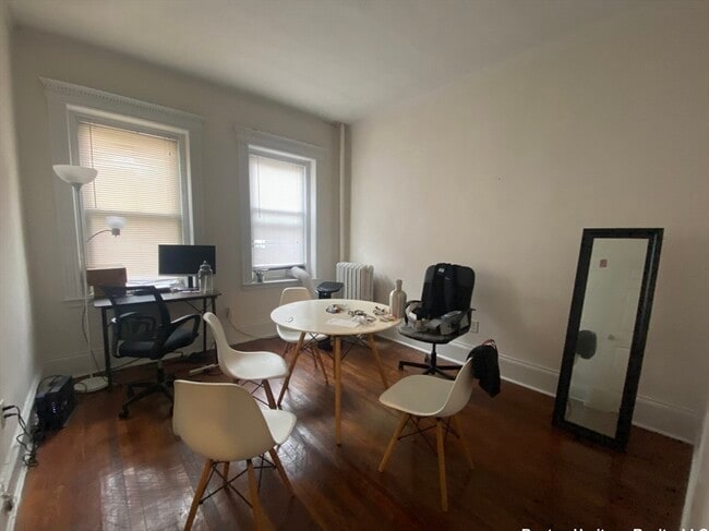 Building Photo - 327 Huntington Ave