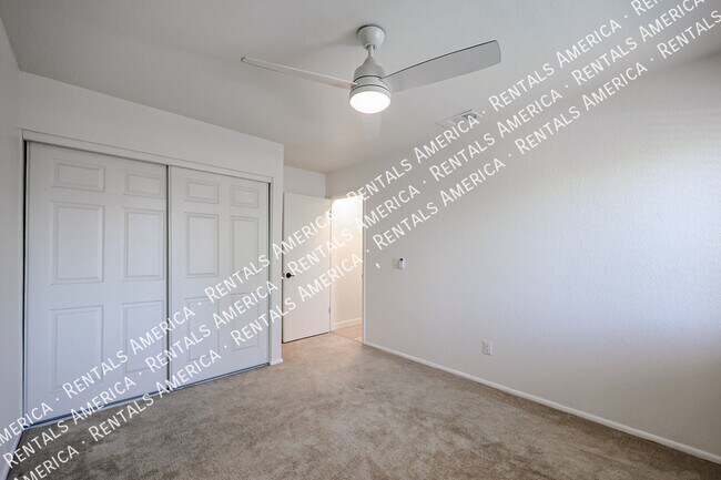 Building Photo - 4611 W Milky Way