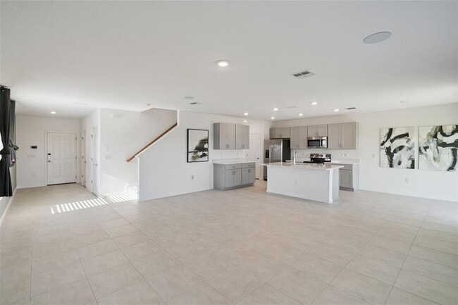 Building Photo - 4904 Bluebell Ct